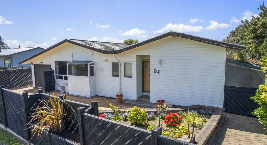  at 34 Scott Avenue, Otaki Beach, Kapiti Coast, Wellington