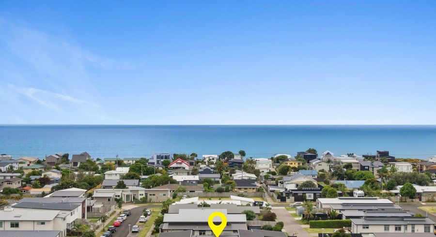  at 2 Spinifex Street, Papamoa Beach, Papamoa