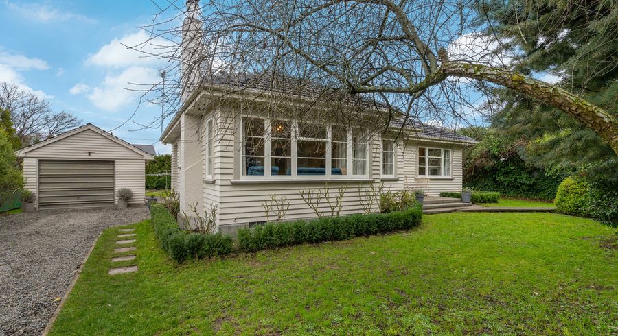  at 17 Lansdowne Crescent, Lansdowne, Masterton