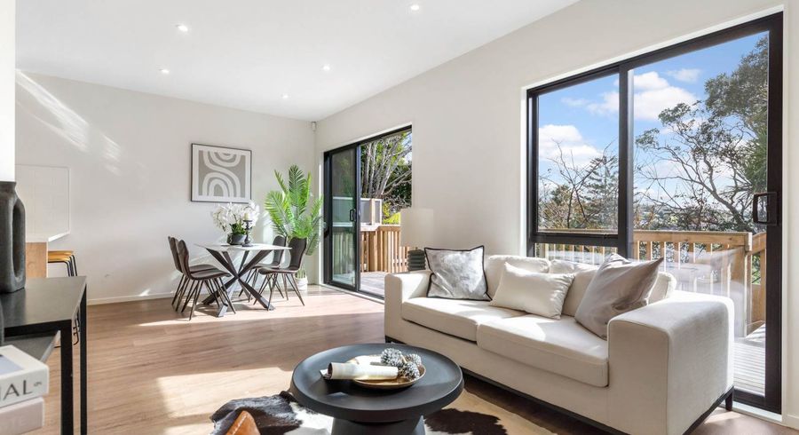  at C4/147 Carlisle Road, Northcross, North Shore City, Auckland