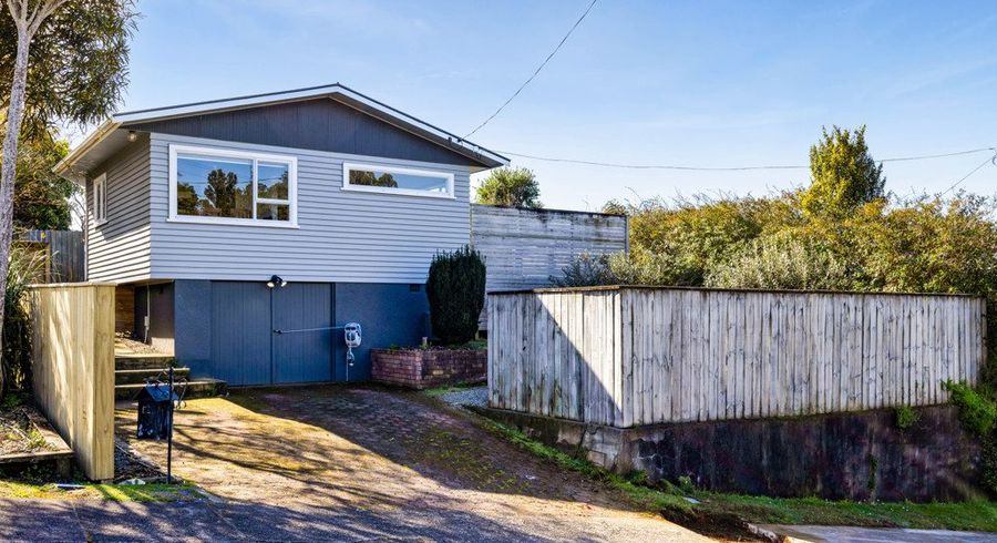  at 3 Elizabeth Place, Ferndale, New Plymouth