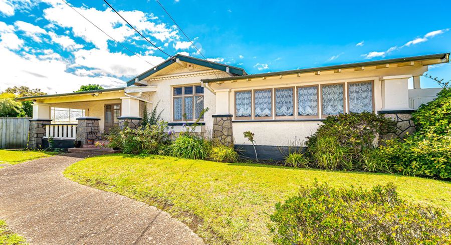  at 28 Carlton Avenue, Gonville, Whanganui, Manawatu / Whanganui
