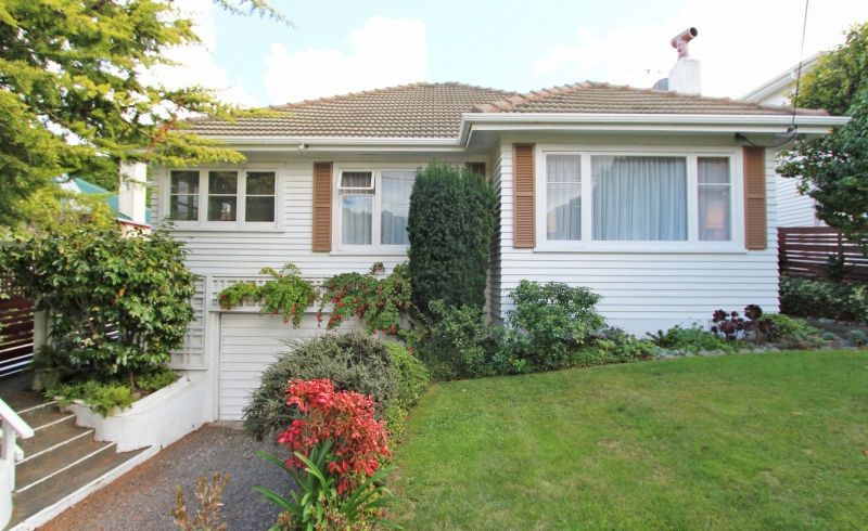  at 31 Ranui Terrace, Tawa, Wellington