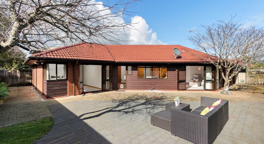  at 10 Dunkerron Avenue, Epsom, Auckland