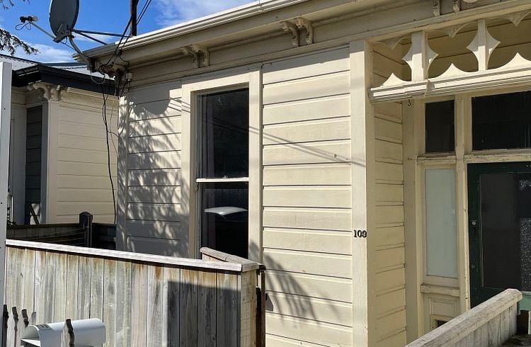  at 109 Tasman Street, Mount Cook, Wellington