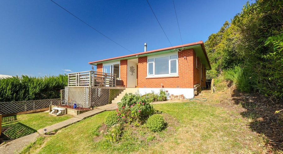  at 5 Church Hill Road, Green Island, Dunedin