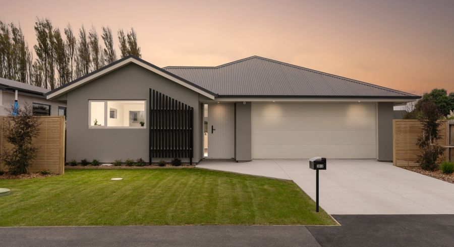  at 2/30 Quaifes Road, Halswell, Christchurch