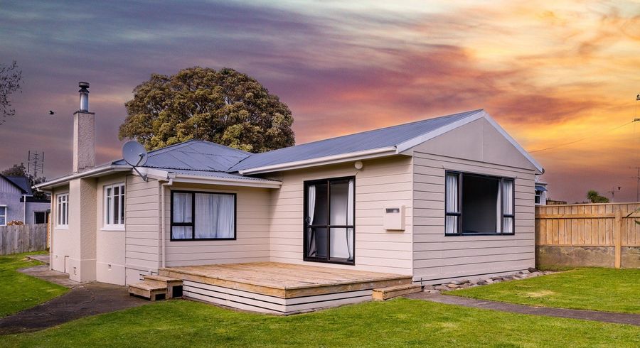  at 87 Ngamotu Road, Spotswood, New Plymouth