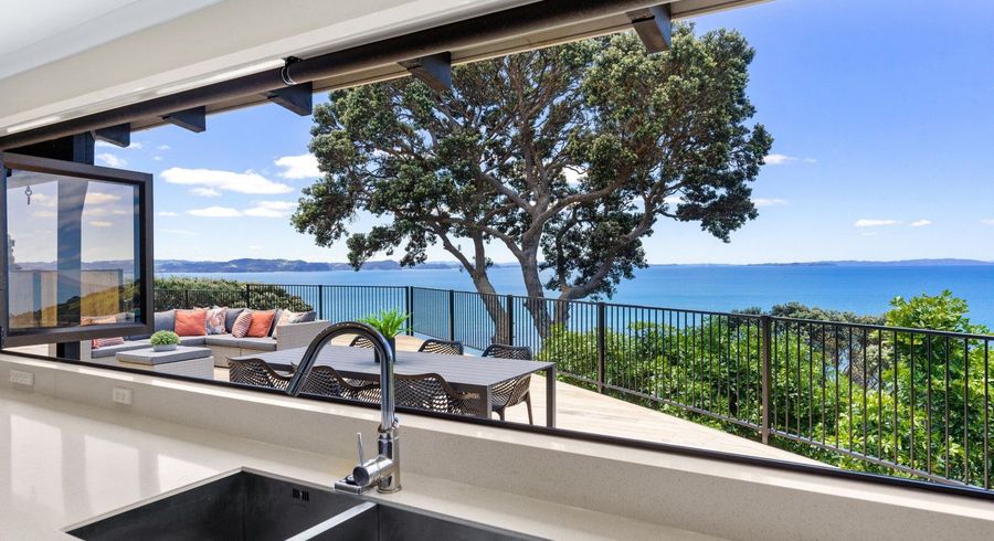  at 86 Ardern Avenue, Stanmore Bay, Whangaparaoa