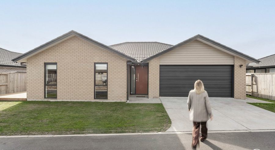  at 17 Centaine Way, Papamoa Beach, Papamoa