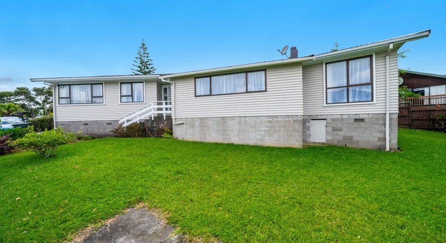  at 13 Ball Place, Mount Roskill, Auckland