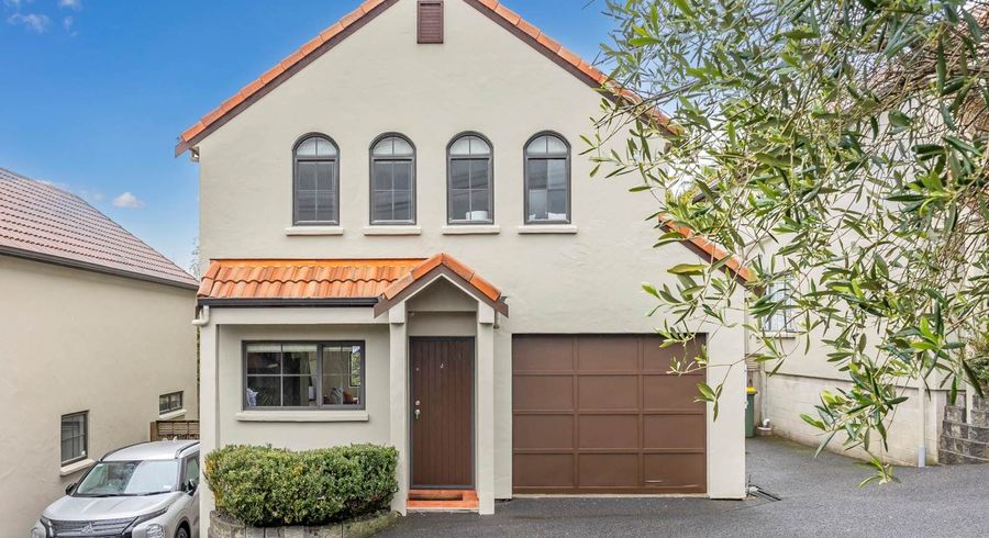  at 10/41 The Avenue, Albany, North Shore City, Auckland