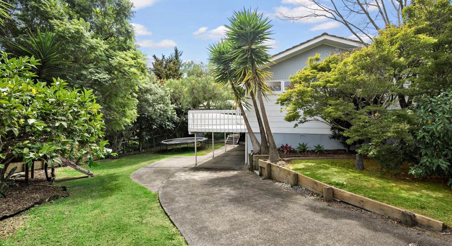 at 36 Weatherly Road, Torbay, Auckland