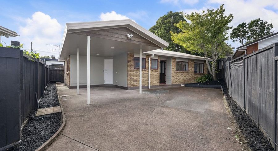  at 2E Lynbrooke Avenue, Blockhouse Bay, Auckland City, Auckland