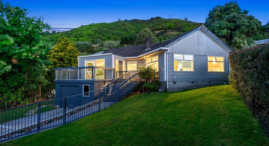  at 27 Kotare Street, Waikanae, Waikanae