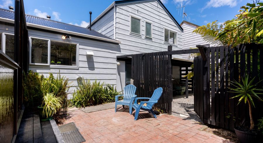  at 6 Bowline Place, Whitby, Porirua, Wellington