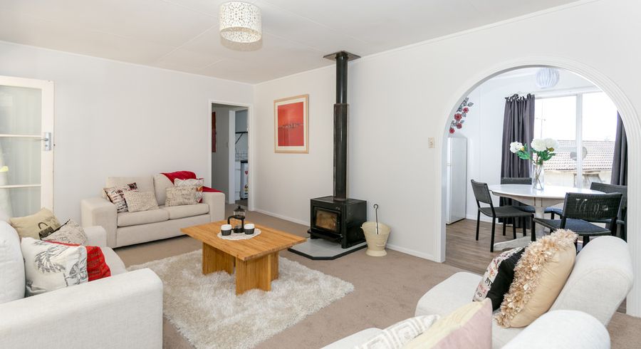  at 209 Cambridge Road, Hillcrest, Hamilton