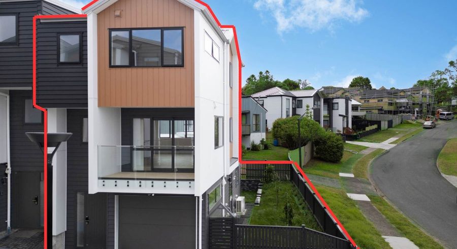  at Lot 1, 6-8 Woodhouse Place, West Harbour, Waitakere City, Auckland
