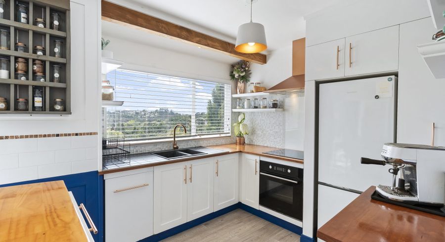  at 2/57 Verran Road, Birkenhead, Auckland