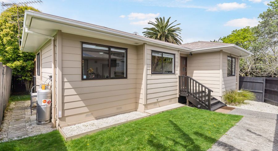  at 31B Panorama Road, Mount Wellington, Auckland