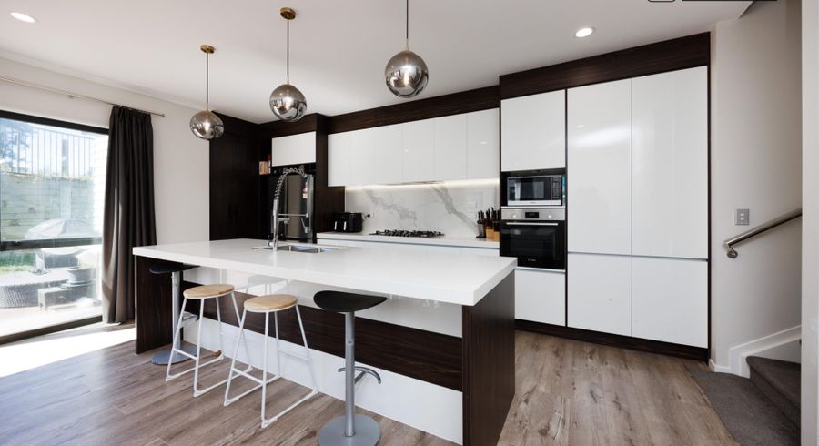  at 18 Barley Road, Flat Bush, Manukau City, Auckland
