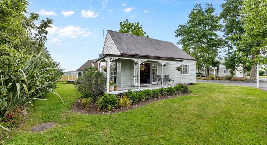  at 4/30 Sorrento Drive, Rangatira Park, Taupo