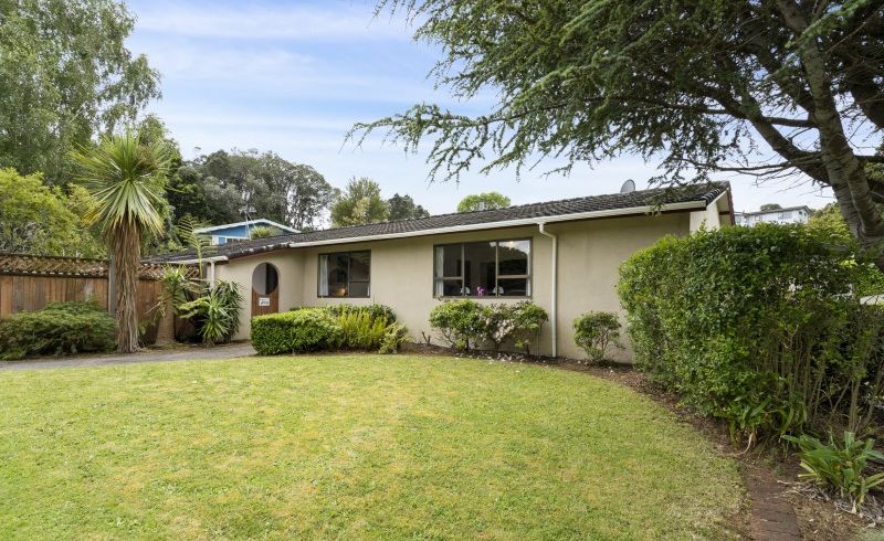  at 1 Cedar Place, Westown, New Plymouth