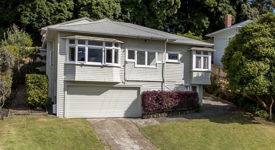  at 5 Budock Road, Hillsborough, Auckland City, Auckland