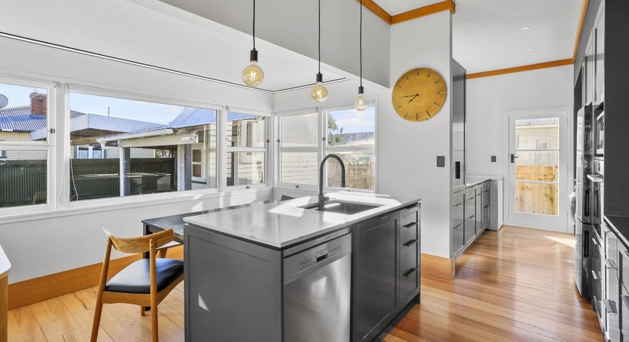  at 77 Te Aroha Street, Hamilton East, Hamilton