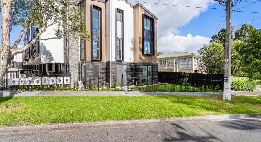  at 1/18 Beatrix Street, Avondale, Auckland City, Auckland
