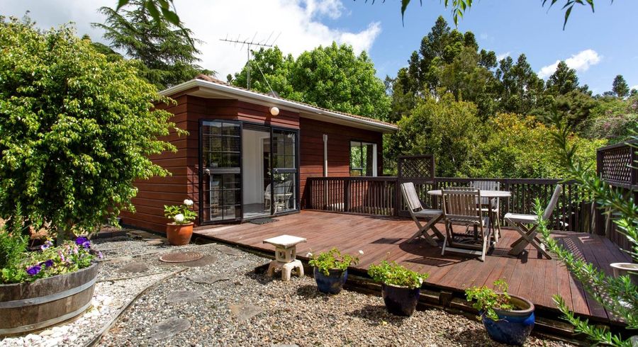  at 12 Portsea Place, Chatswood, North Shore City, Auckland