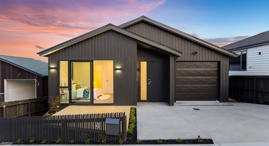  at 1,2,4,6 Baumea Rise, Westgate, Waitakere City, Auckland