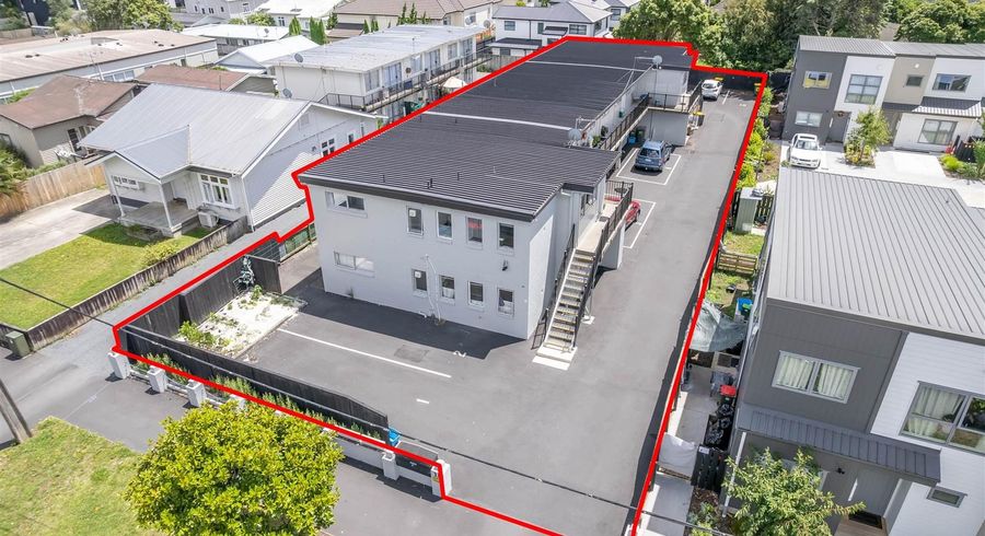  at Units 1 - 10 at 11 Coates Street, Hamilton City Central, Hamilton, Waikato