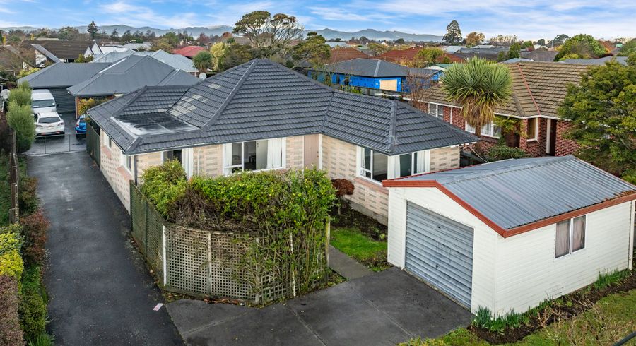  at 1/14 Farquhars Road, Redwood, Christchurch City, Canterbury