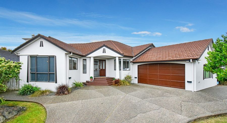  at 4 Byblos Place, The Gardens, Auckland