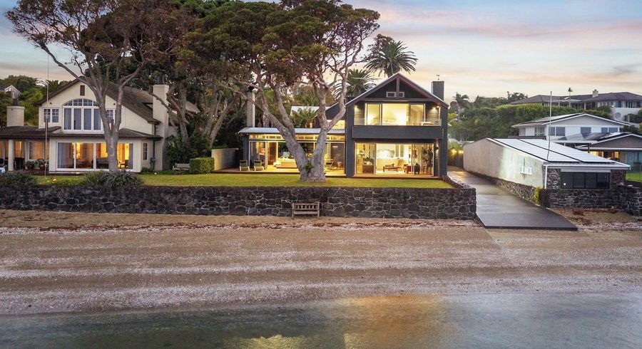  at 8 Musick Point Road, Bucklands Beach, Manukau City, Auckland