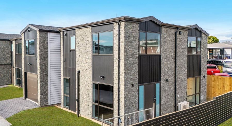  at Lot 2/8 Woburn Street, Mangere East, Manukau City, Auckland