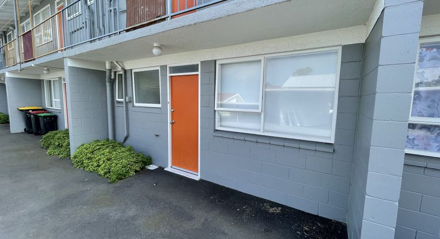  at 4/24 London Street, Richmond, Christchurch City, Canterbury