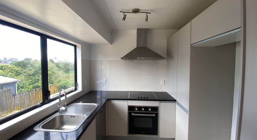  at 2/43 Walters Road, Mount Wellington, Auckland City, Auckland