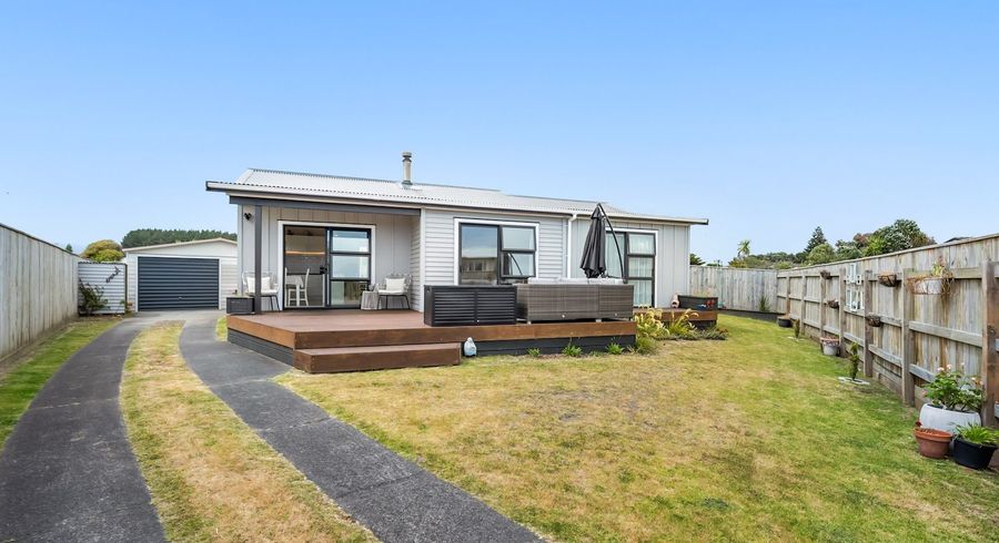  at 1 Colenso Place, Otaki Beach, Kapiti Coast, Wellington