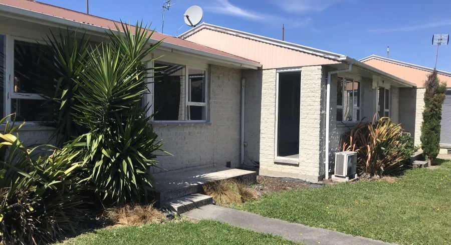  at 4/102 Edward Avenue, Edgeware, Christchurch
