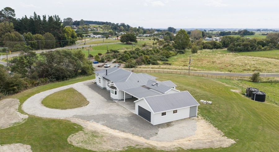  at 10 Monteith Street, Halcombe, Manawatu, Manawatu / Whanganui