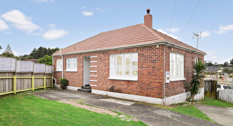  at 27 Freeland Avenue, Mount Roskill, Auckland