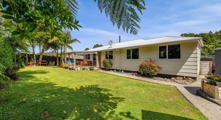  at 8 Shaldon Crescent, Blagdon, New Plymouth, Taranaki