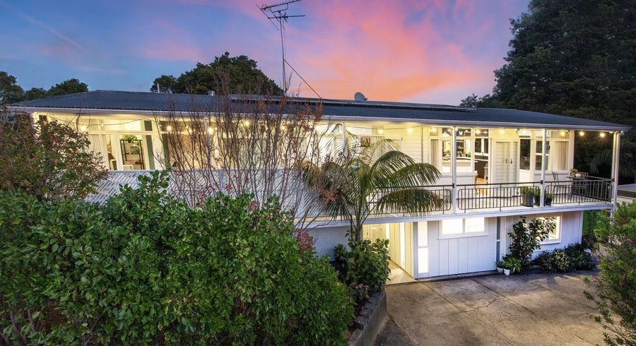  at 17 Hillcrest Grove, Hill Park, Manukau City, Auckland