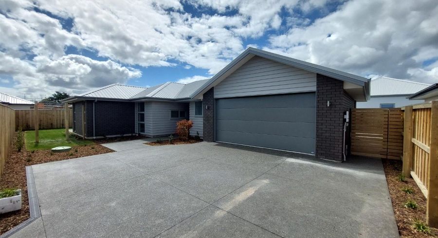  at 18 Eccles Place, Halswell, Christchurch City, Canterbury