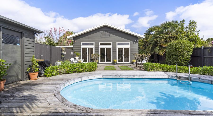  at 62 Merton Road, Saint Johns, Auckland