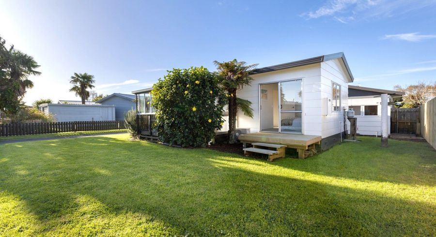  at 2/198 Windermere Drive, Poike, Tauranga