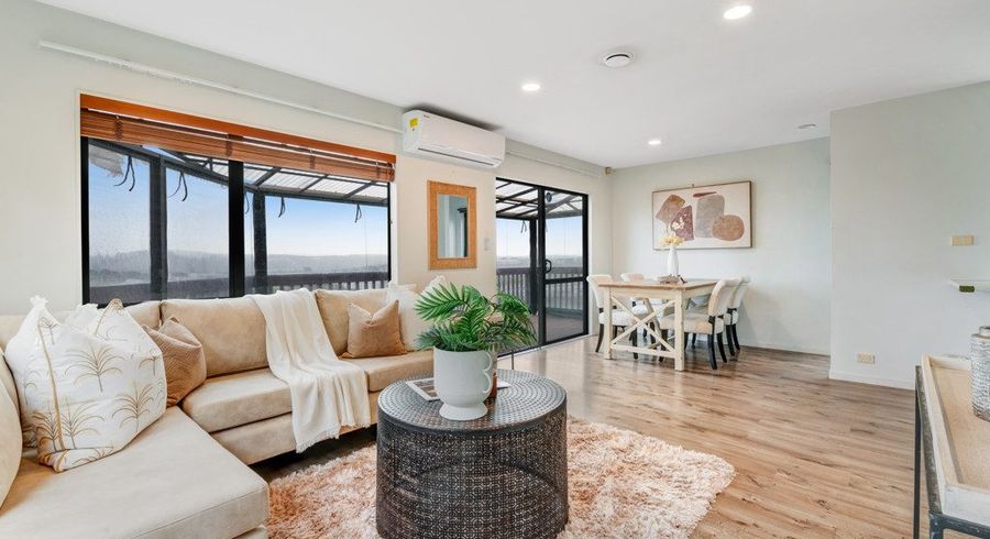  at 1/21 Jumento Place, Unsworth Heights, North Shore City, Auckland