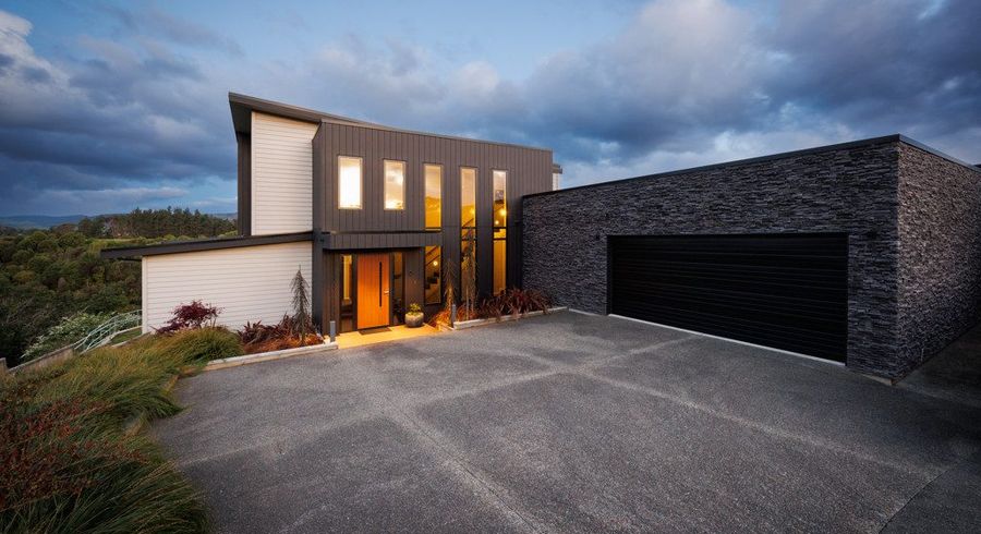  at 10 Coutts Way, Fitzherbert, Palmerston North, Manawatu / Whanganui